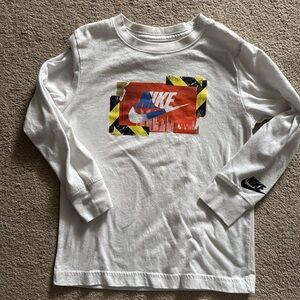 Boys Long Sleeve Nike T